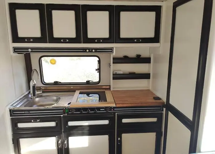 Caravane Avec Privatif En Campagne Luxuszelt